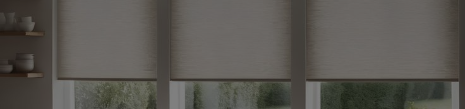 Toiles à rouleau sur mesure (stores enrouleurs) : guide complet 2026